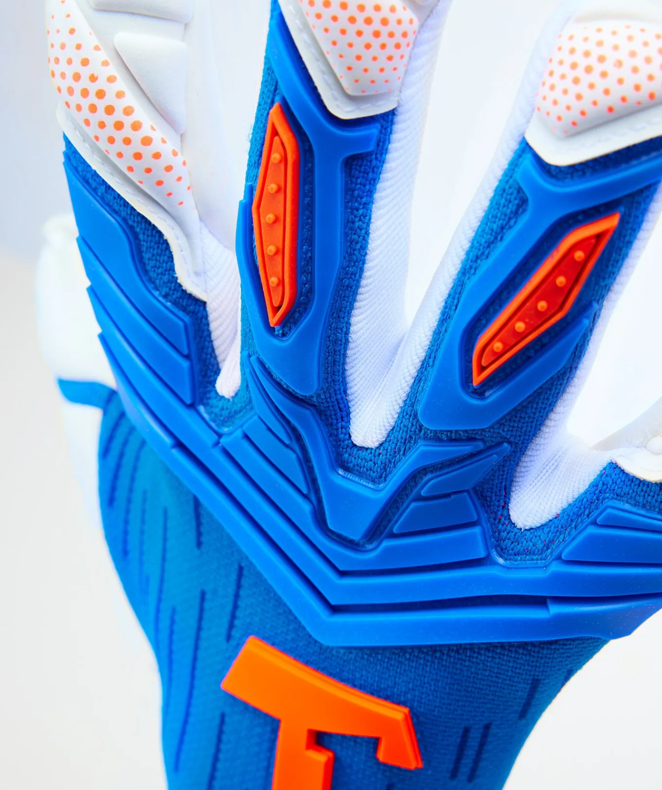 Alien Gravity Blue 2.0-T1TAN Online